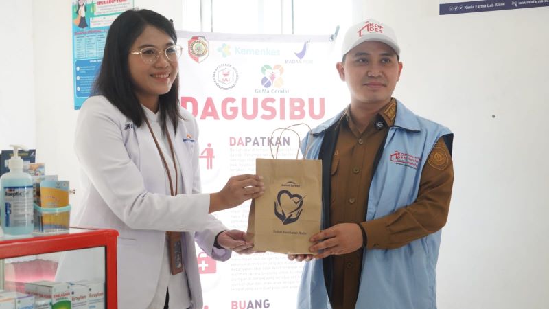 OPTIMISTIS: Bupati Muhammad Albarraa mengikuti peluncuran Kopdes Merah Putih secara nasional yang diresmikan Presiden Prabowo Subianto secara virtual dari Klaten, Jawa Tengah, Senin (21/7).