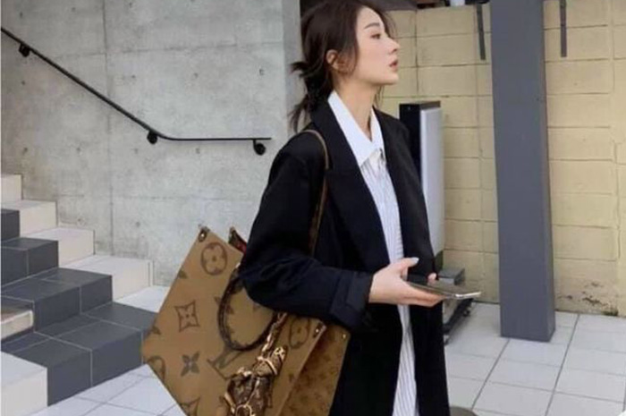 Tas besar atau tas oversized kembali jadi tren di tahun 2025. sumber foto: pinterest