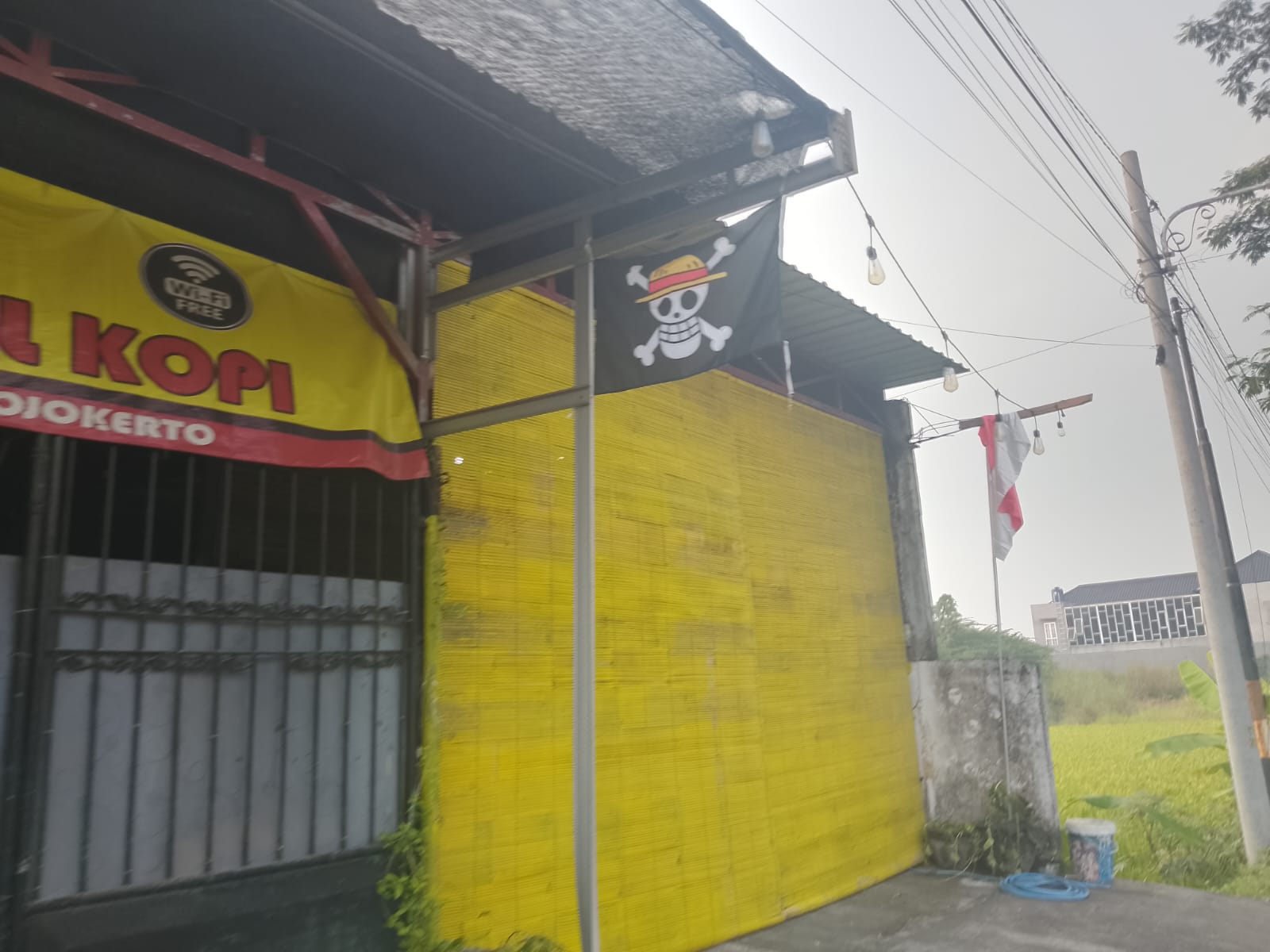 BENDERA VIRAL: Jagad dunia maya pun ramai mengangkat fenomena bendera One Piece.