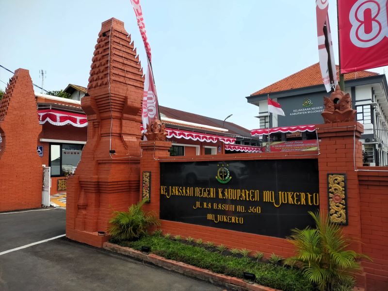PROSES HUKUM: Kejari Kabupaten Mojokerto terus mengungkap kasus dugaan korupsi dana hibah KONI Kabupaten Mojokerto yang kini menginjak tahap penyidikan.