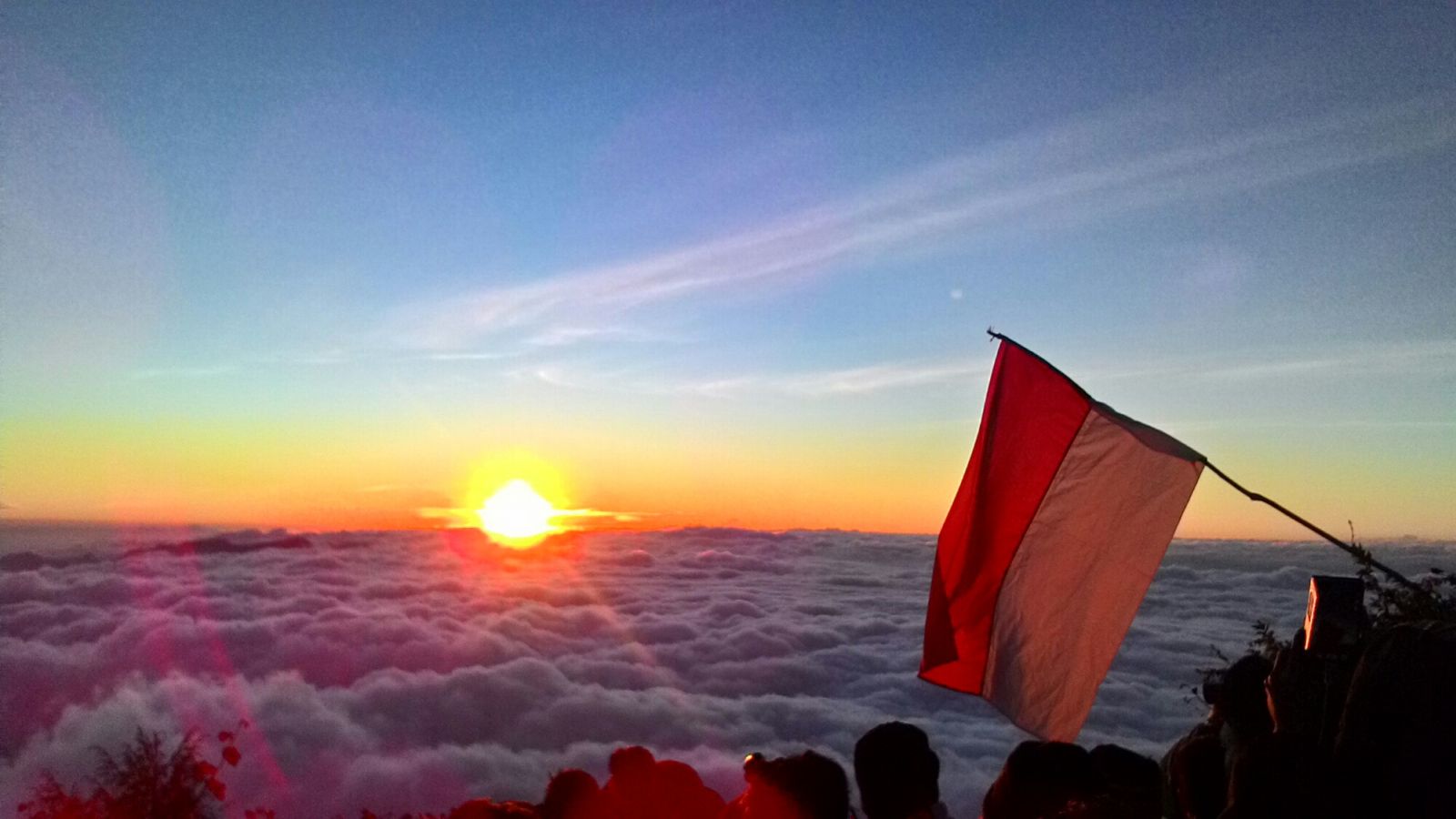 Daftar Gunung Tutup Jalur Saat HUT RI ke-80, Simak Jadwal dan Alasannya!