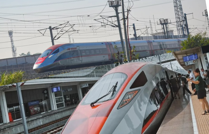 Dulu Nyanyi &ldquo;Naik Kereta Api&rdquo; Kini Menjadi Proyek Besar, Bandung&ndash;Surabaya cuman 3 jam.