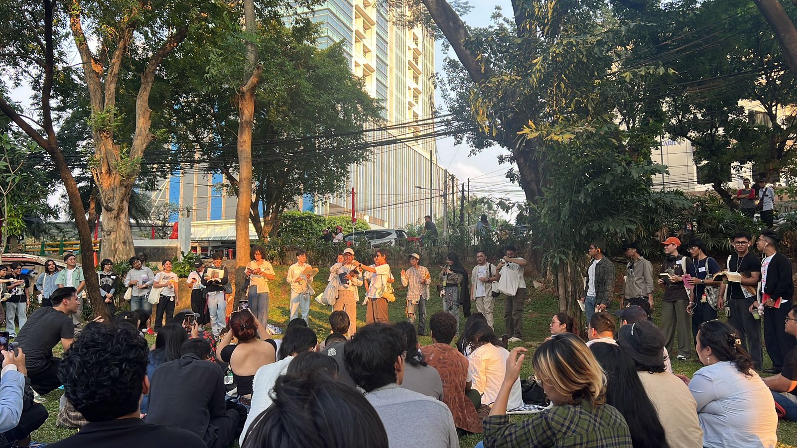 Kontes Performative Male yang digelar di Taman Langsat, Jakarta Selatan