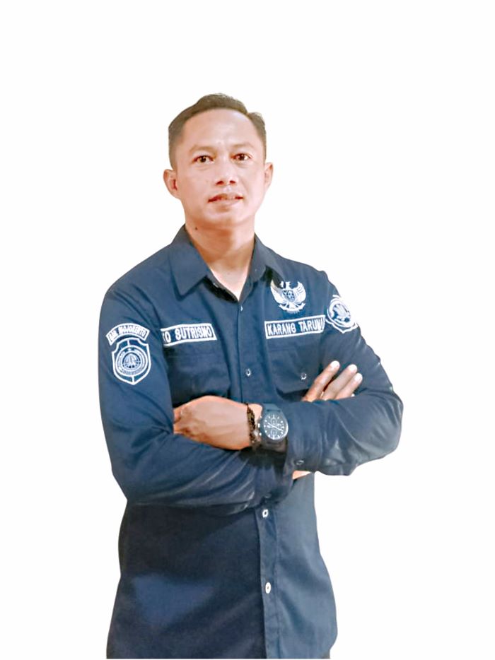 Eko Sutrisno, SM