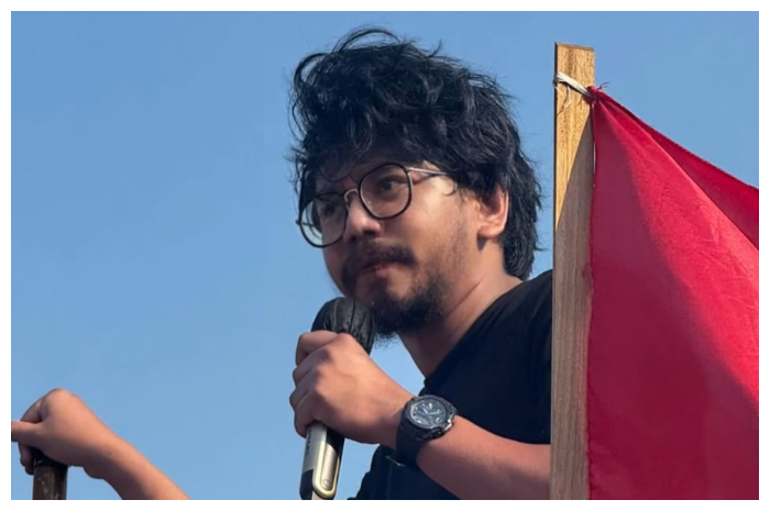 Sosok Ferry Irwandi, aktivis muda yang menyuarakan isu-isu politik di Indonesia
