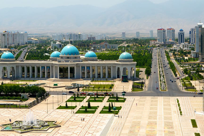 Negara Turkmenistan dengan citra dan ciri khas uniknya sebagai salah satu negara paling misterius di dunia. Sumber foto: Google