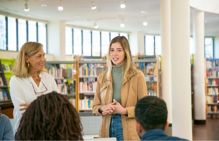 Tips Public Speaking untuk Pemula agar Lebih Percaya Diri