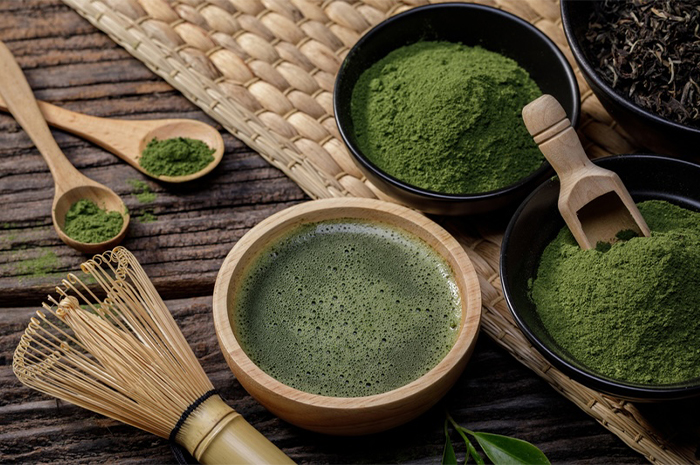 Matcha, minuman populer di kalangan remaja yang kaya akan khasiat dan manfaat ternyata juga memiliki efek samping. Sumber foto: Google