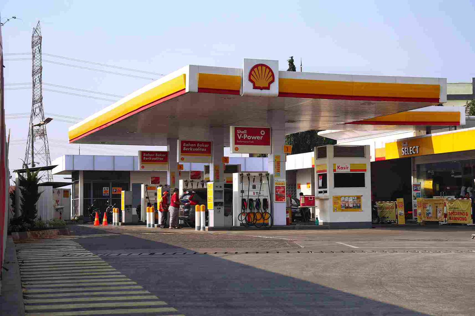 Shell lakukan penyesuaian operasional