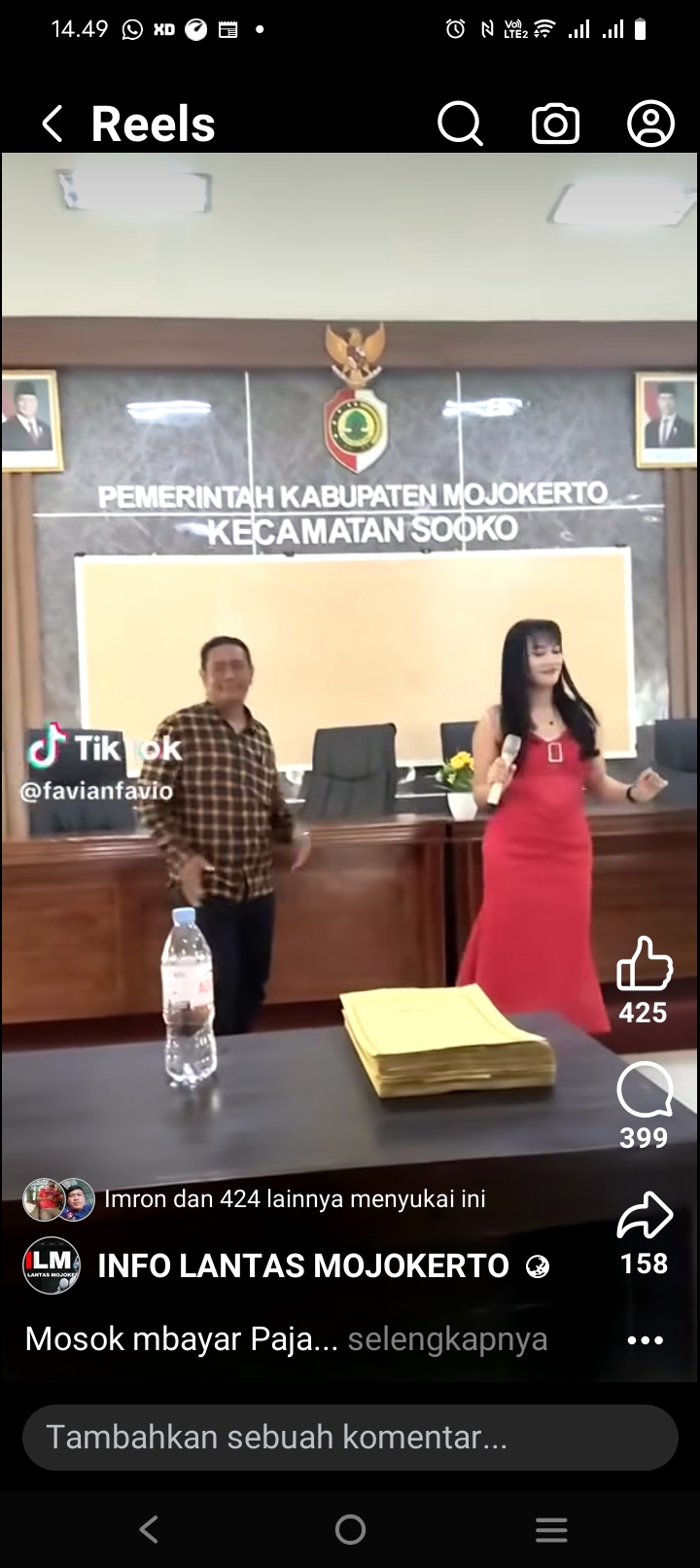 Potongan video pendek dangdutan di kantor Kecamatan Sooko Kabupaten Mojokerto viral di media sosial