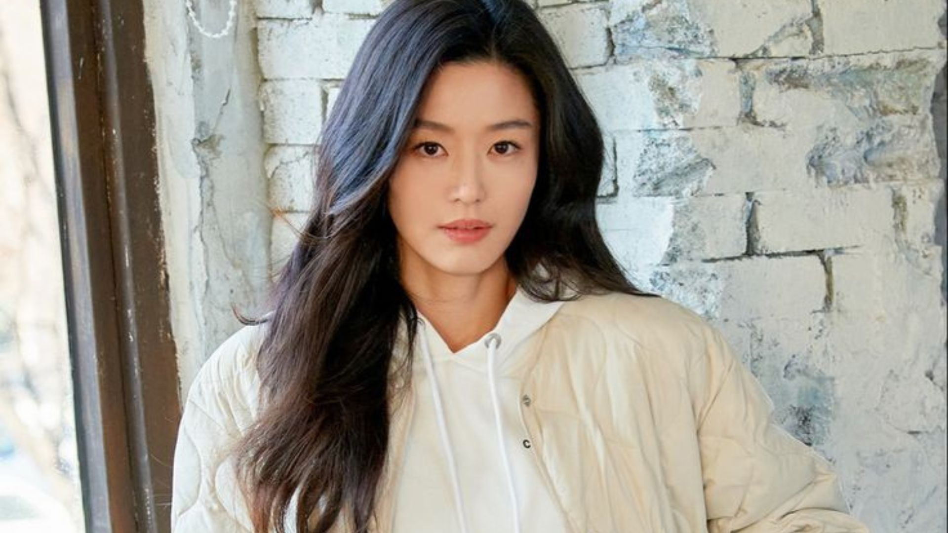 Aktris Korea Selatan Jun Ji-hyun (Foto: Pinterest)