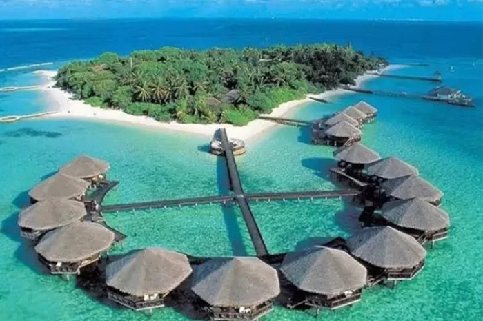 Indonesia dikenal sebagai negara kepulauan dengan ribuan pulau yang menyimpan kekayaan alam menakjubkan. Sumber Foto: Google