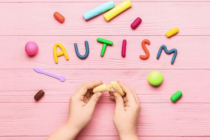 Autisme Spectrum Disorder (ASD) adalah kondisi perkembangan neurologis yang mempengaruhi cara seseorang berinteraksi, berkomunikasi, serta merespons lingkungannya. sumber foto: pinterets