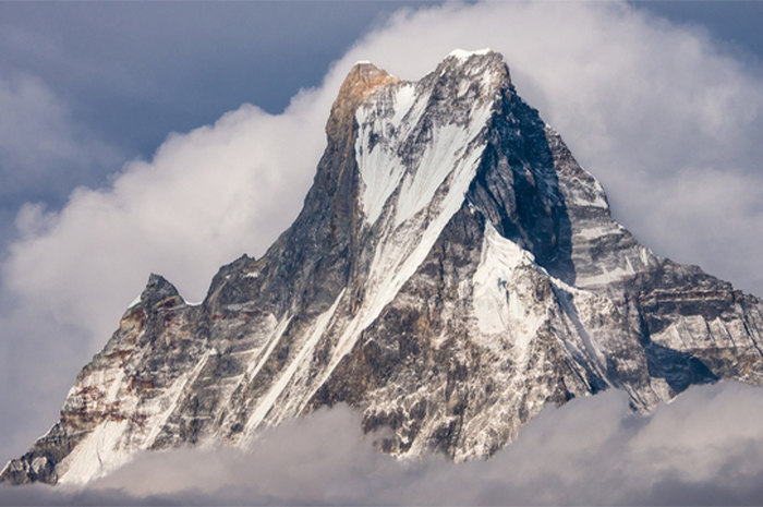 Di hampir seluruh belahan dunia ini, berbagai gunung berdiri kokoh dengan keindahan panorama dan kisah unik di baliknya. Sumber foto: Google