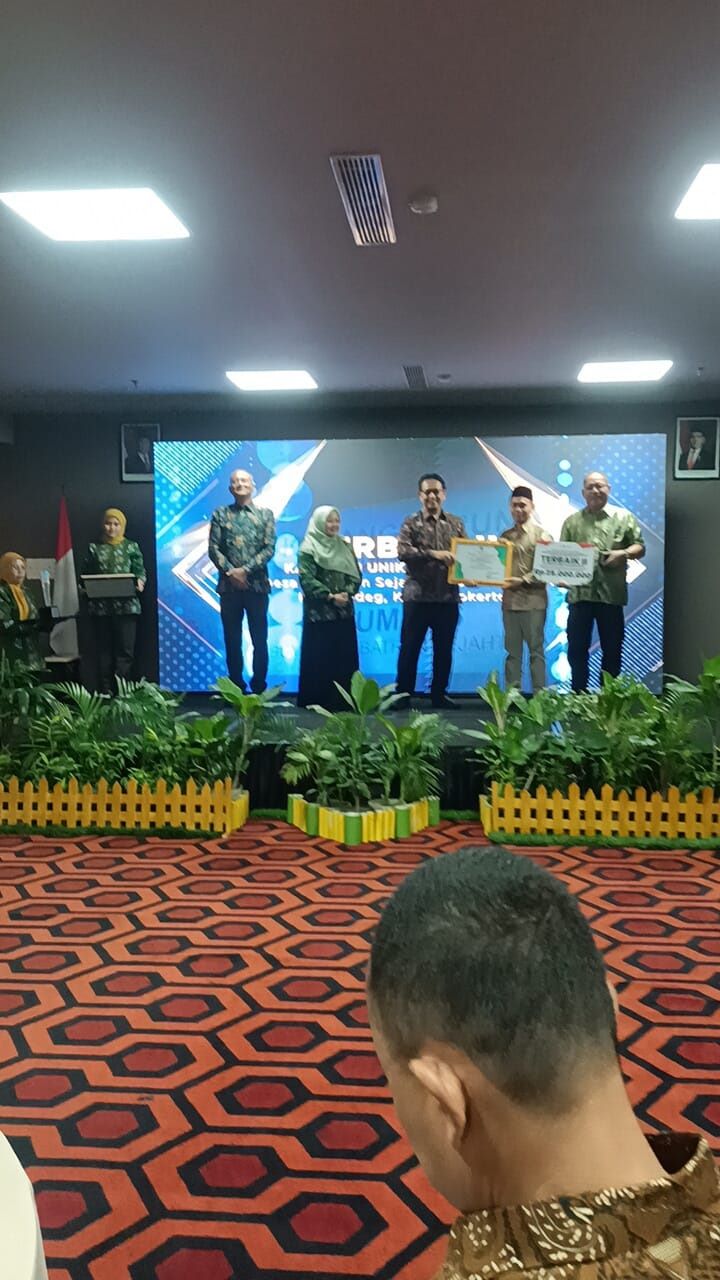 PRESTASI GEMILANG: BUMDes Kabatren Sejahtera mendapat peringkat dua terbaik di tingkat provinsi dalam ajang lomba BUMDes 2025.