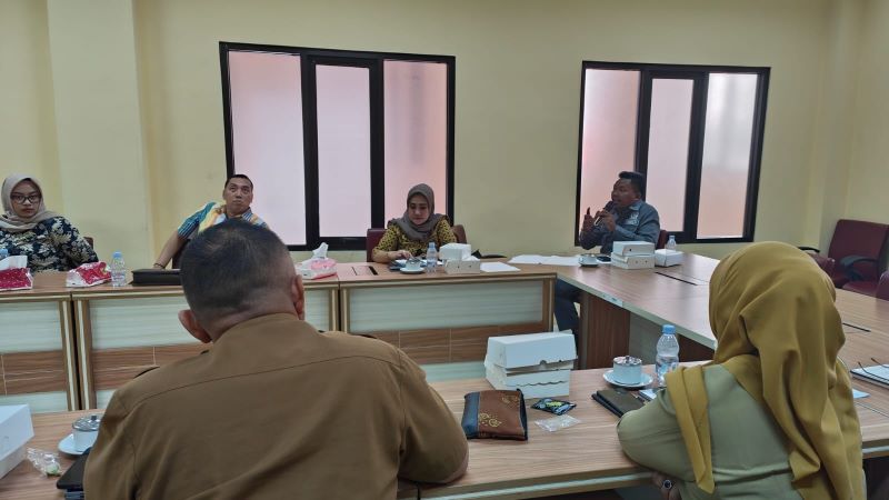 SALAHI ATURAN: Komisi IV DPRD Kabupaten Mojokerto, dinas kesehatan, Inspektorat, bagian hukum, dan puskesmas saat hearing atas mencuatnya dugaan pungli perjalanan dinas 50 persen di Puskesmas .