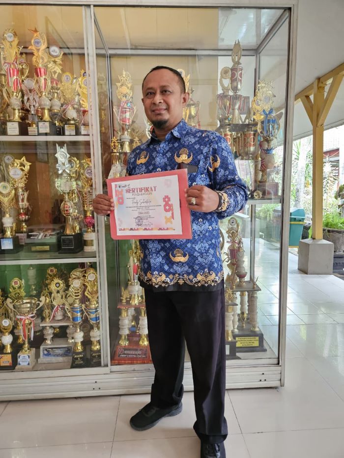 Fendy Suhartanto, S.S, Gr, SMAN 1 Puri