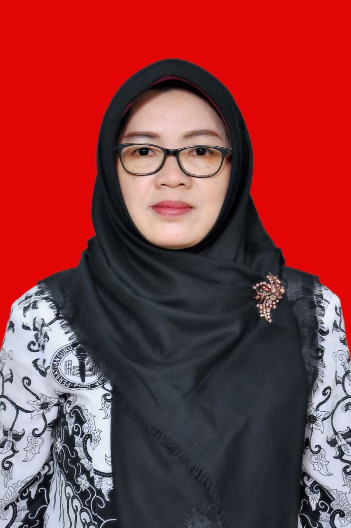 Sri Hariani, S.Pd, SMPN 2 Mojoanyar &nbsp;