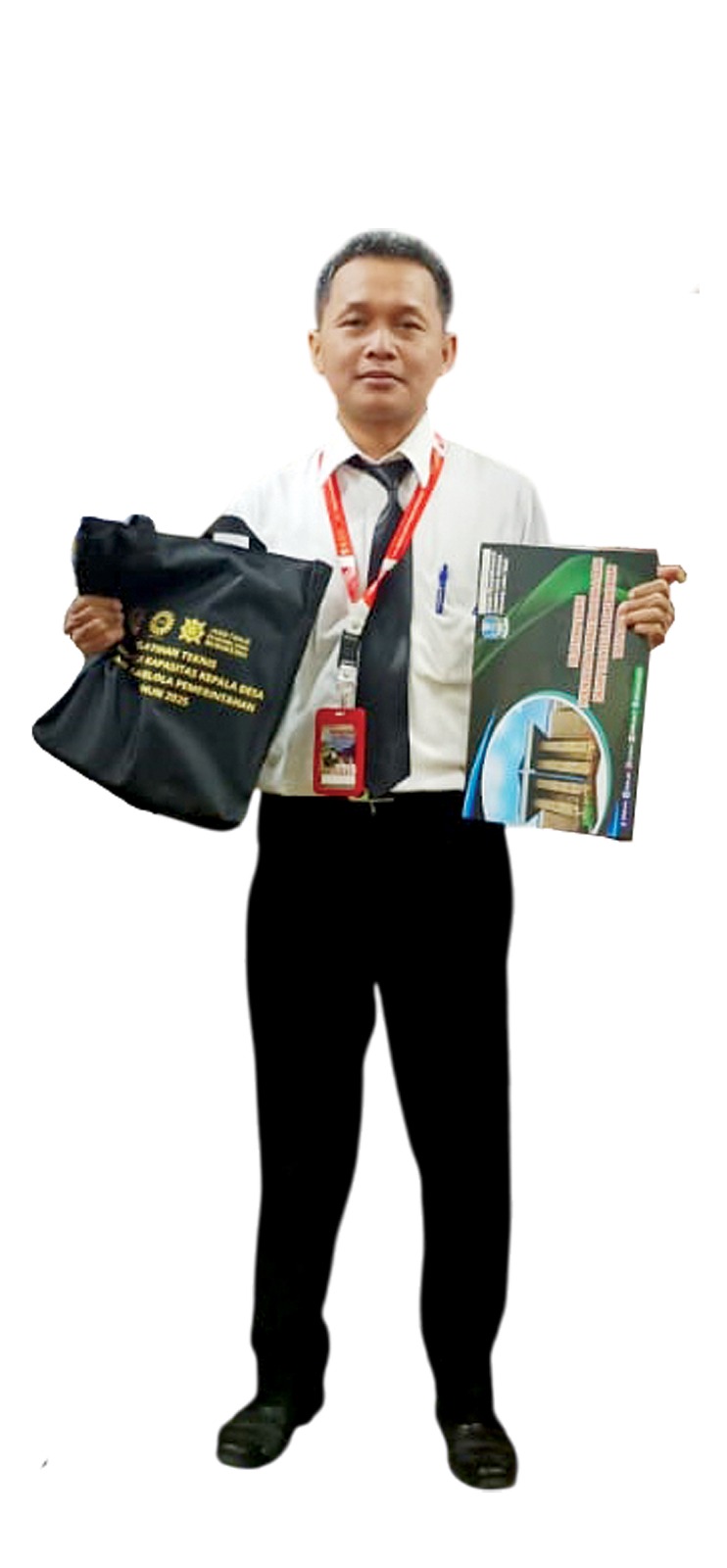 Ahmad Zaidi S.Pd Kepala Desa Kemantren