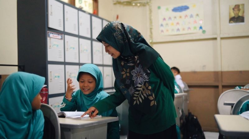 BERKURANG: Suasana pembelajaran di salah satu MI di Kota Mojokerto. Jumlah penerima program PIP bagi siswa madrasah di kota berkurang dibandingkan tahun lalu.