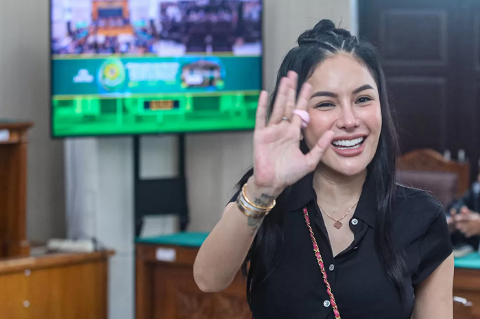 Nikita Mirzani bukan kaleng-kaleng. Ia memiliki bisnis yang menggurita.