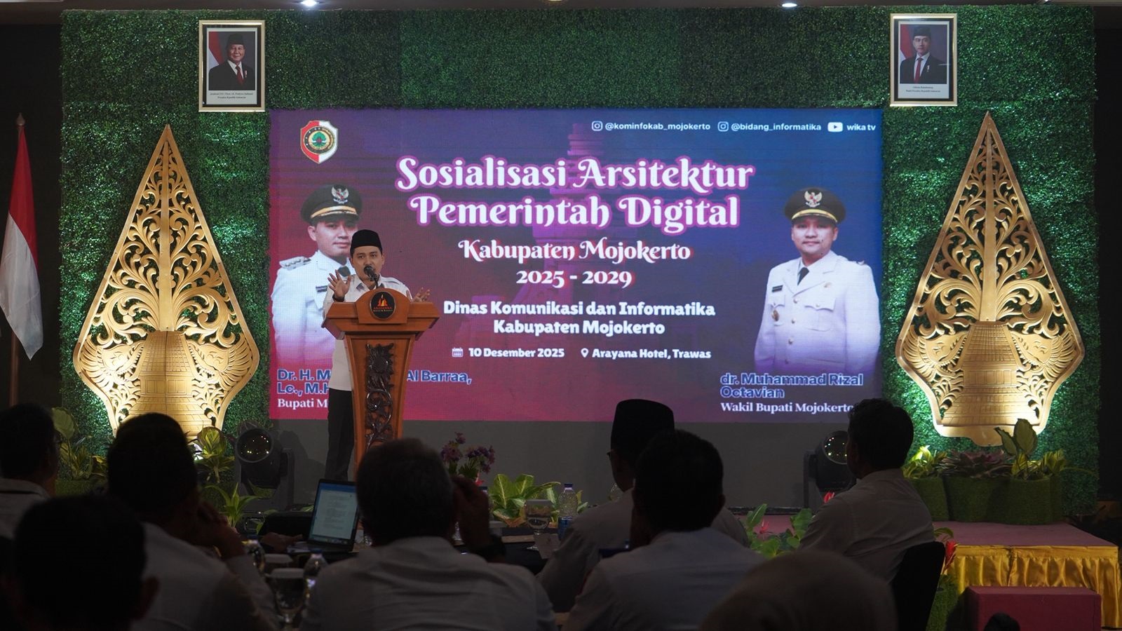 TEROBOSAN BARU: Bupati Muhammad Albarraa memberi arahan kepada kepala OPD agar terus memperkuat digitalisasi untuk mengoptimalkan kinerja pemerintahan pada sosialisasi Arsitektur Pemerintahan Digital
