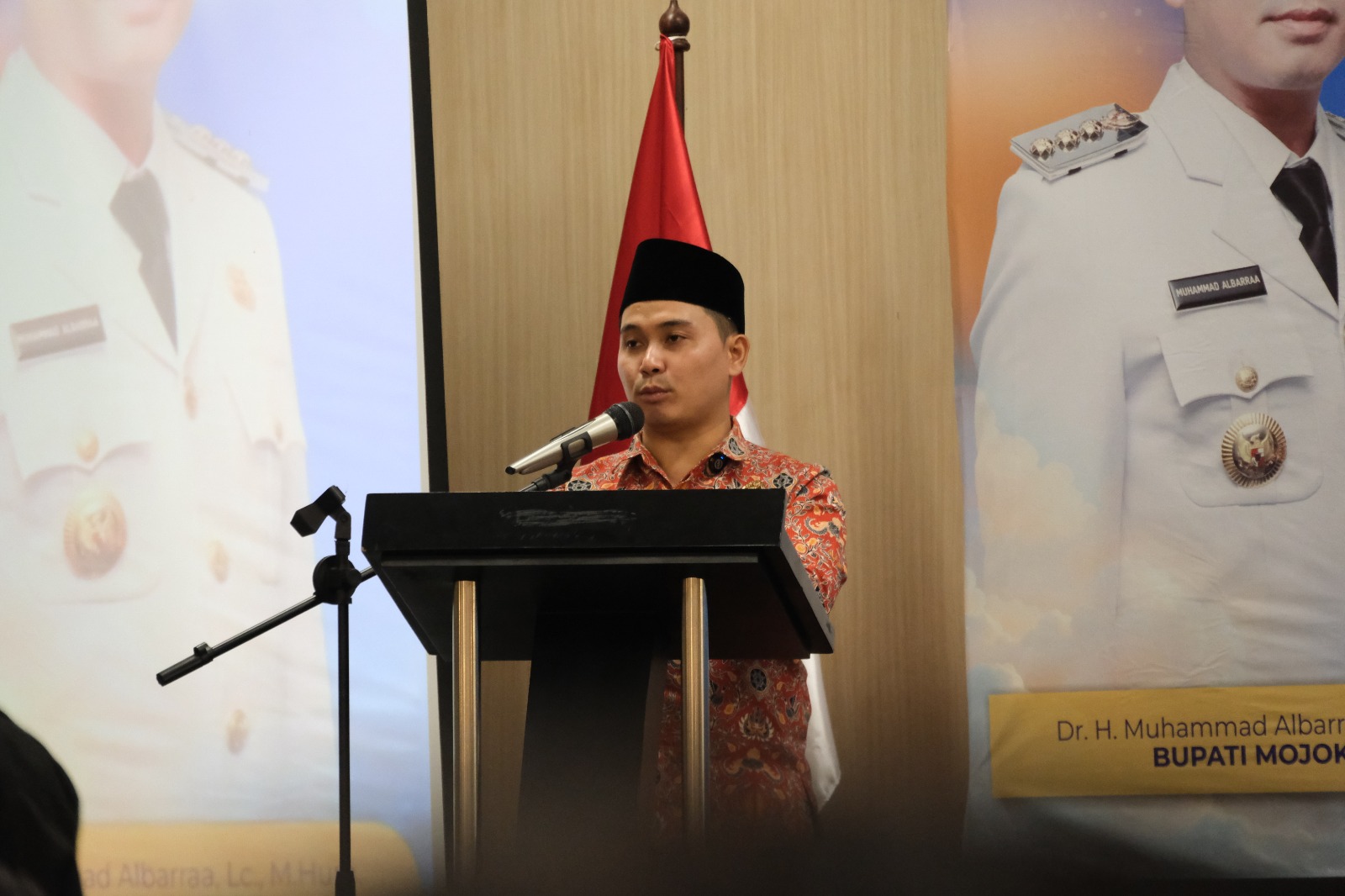 Bupati Mojokerto Muhammad Albarraa
