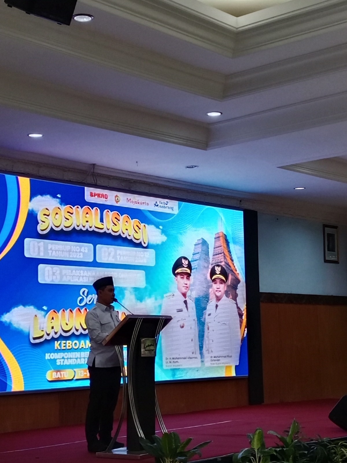 INTEGRITAS: Bupati Muhammad Albarraa memberikan arahan kepada OPD terkait pentingnya menjaga komitmen kerja yang jujur dan bersih pada peluncuran inovasi BPKAD.