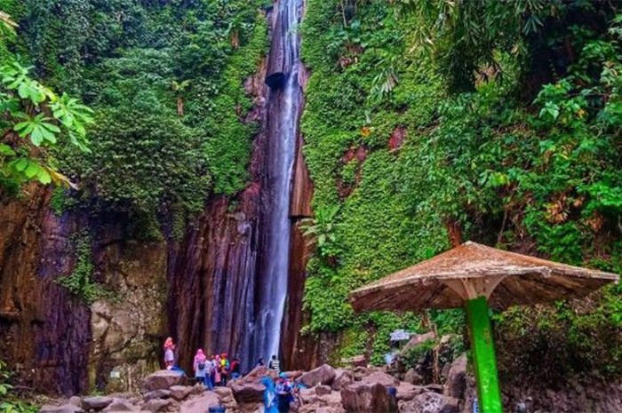 Libur akhir tahun menjadi momen yang dinanti banyak orang untuk melepas penat setelah rutinitas panjang. Sumber Foto: Pinterest