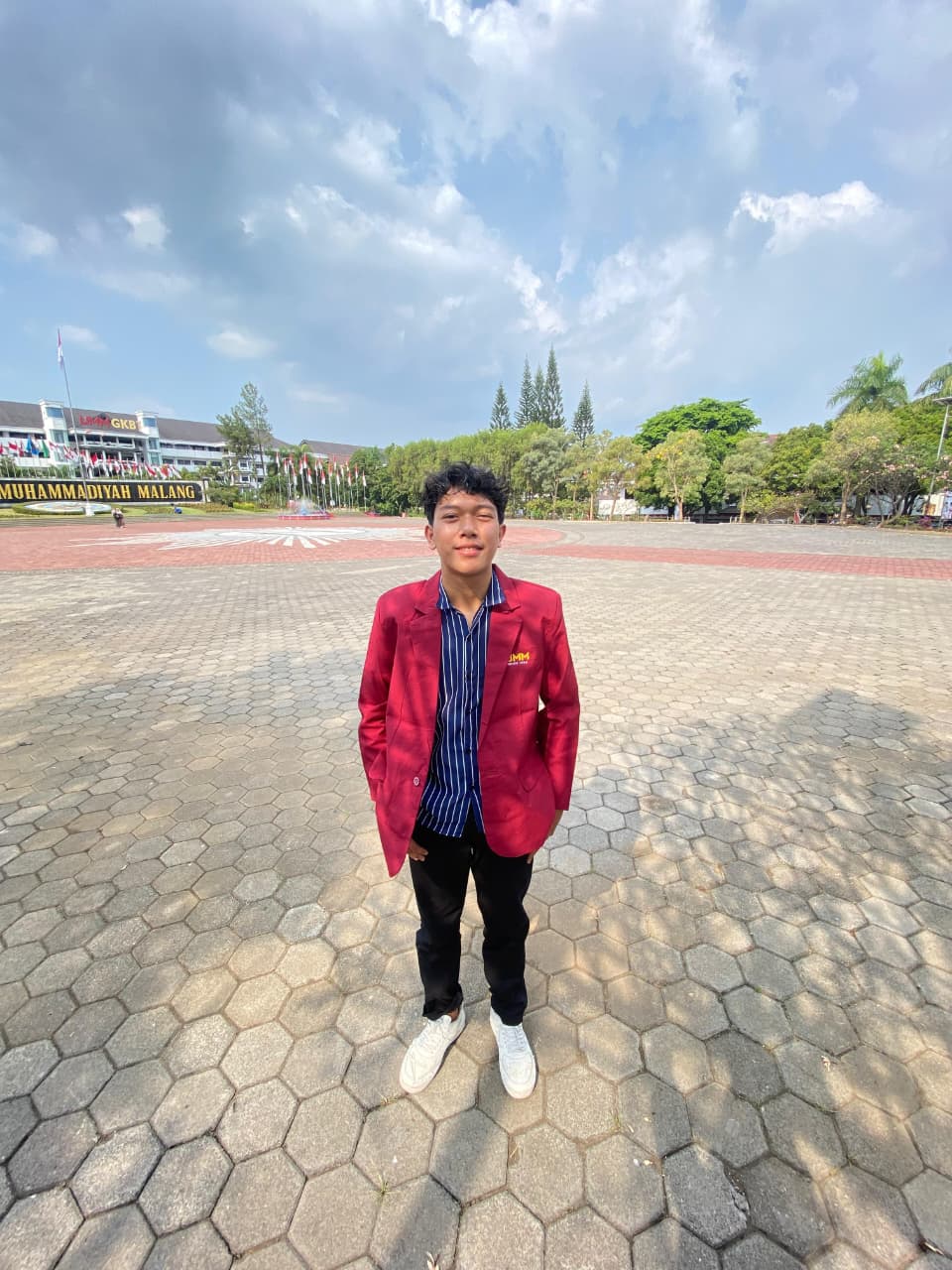 A. Wildan Firmanda, Universitas Muhammadiyah Malang, Fakultas Ilmu Sosial dan Ilmu Politik.