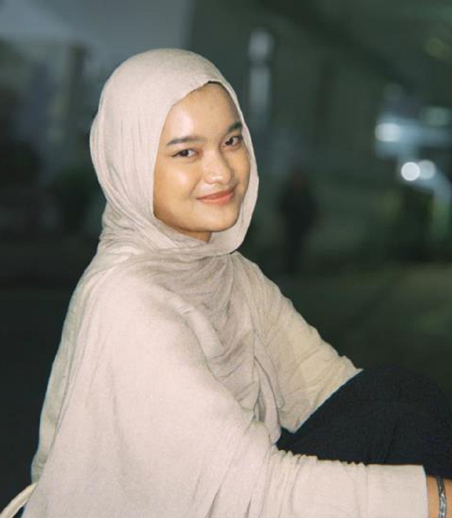 Aura Tsania Andira Putri  Mahasiswa Ilmu Komunikasi Universitas Muhammadiyah Malang