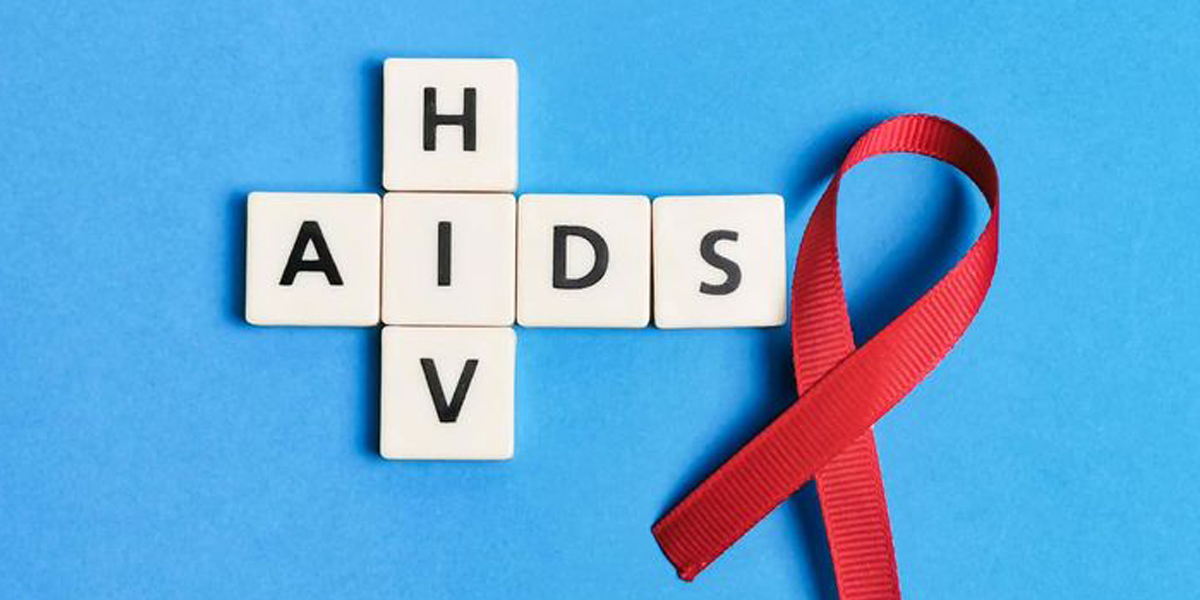 AIDS sangat berbahaya jika tidak segera diobati dan hanya dibiarkan saja
