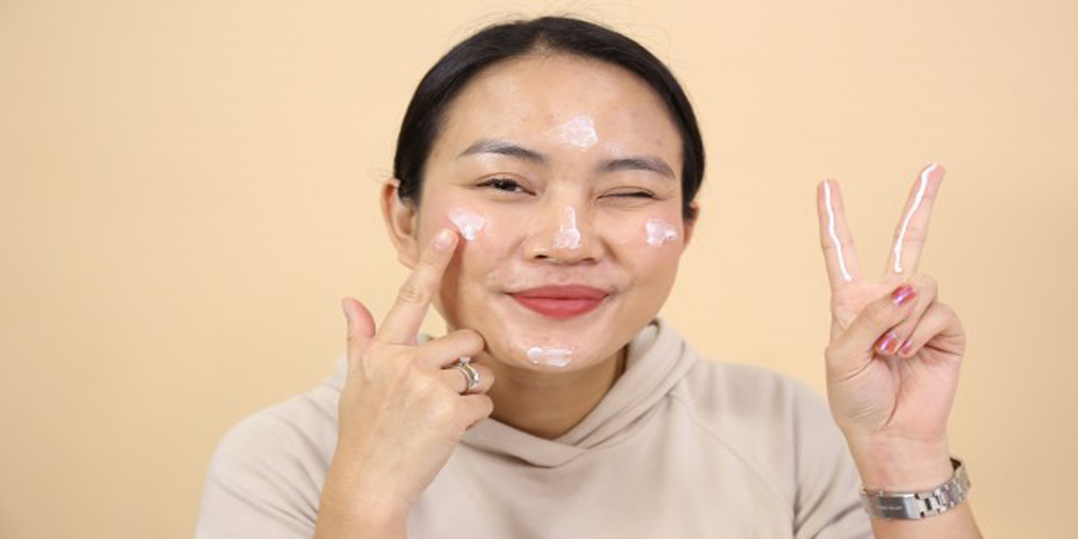 Pentingnya Sunscreen, Skincare yang Sering Diabaikan.