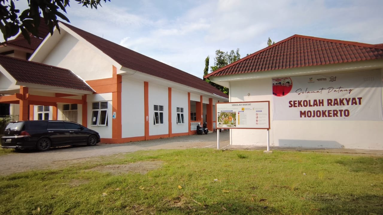 MAKIN BETAH: Aktivitas peserta didik SR 15 Mojokerto di Jalan Terusan Nomor 199, Kecamatan Gedeg. Siswa disiapkan akademik pada semester genap, menyongsong tahun ajaran baru tahun 2026/2027.