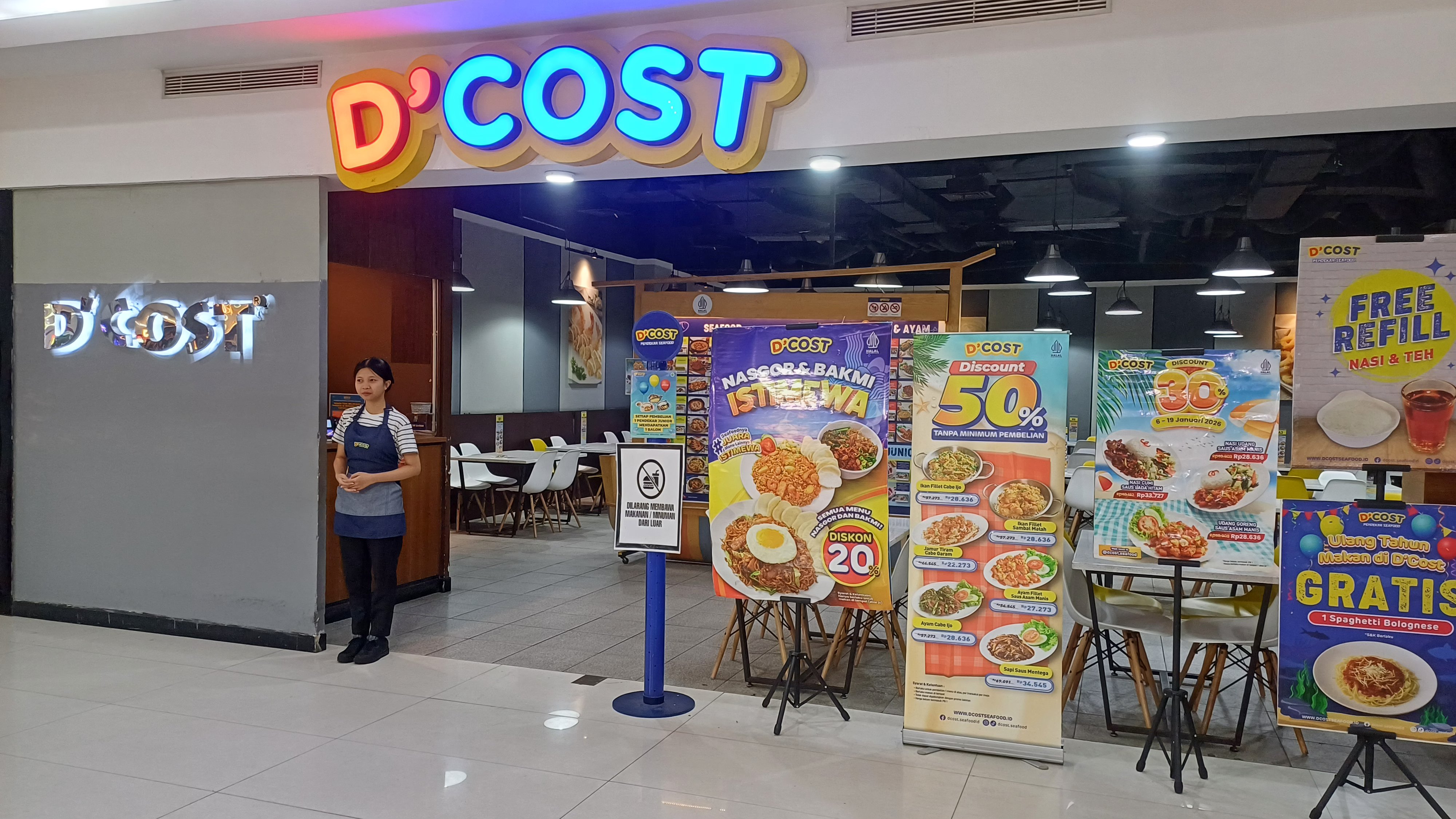 GEBER: Gerai spesialis seafood ini terus menggeber diskon yang sangat menarik untuk memanjakan pengunjung Sunrise Mall Mojokerto.