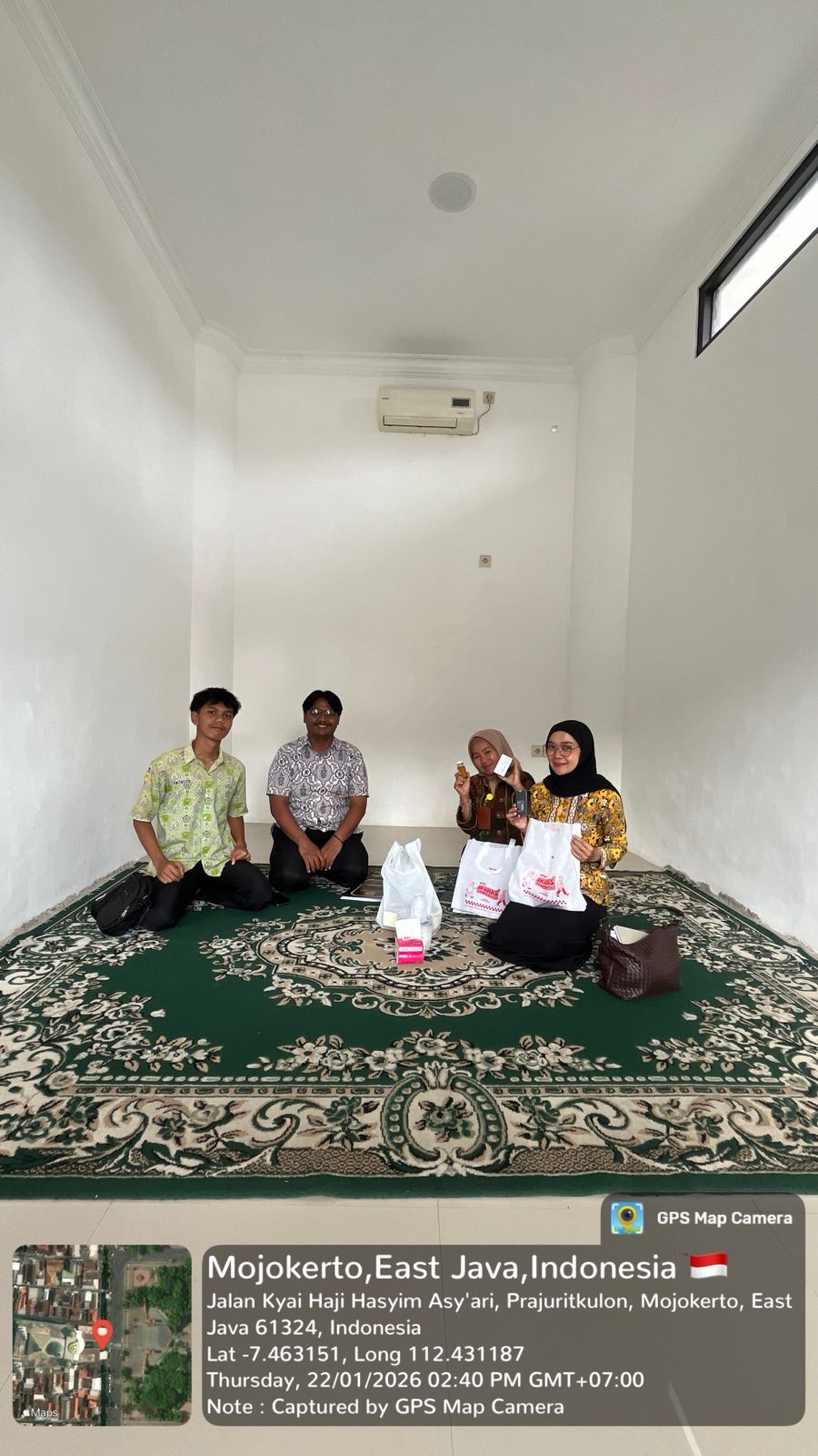 DAPAT APRESIASI: Kunjungan Disporapar Kota Mojokerto ke Remaja Masjid (Remas) Agung Al Fattah untuk menilik berbagai produk maupun unit usaha yang dijalankan, Kamis (22/1).
