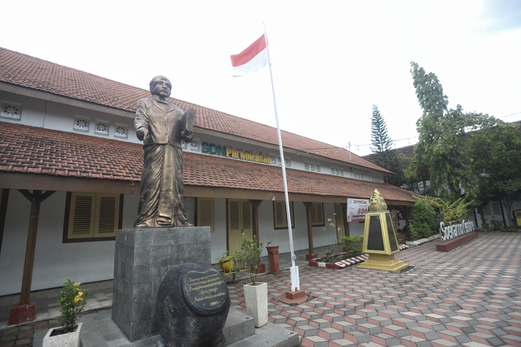 DIBUKA: Galeri Soekarno Kecil di area SDN Purwotengah, Kota Mojokerto telah dibuka secara komersil oleh Pemkot, baru-baru ini.