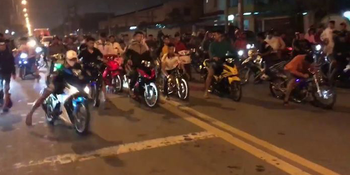 Balap liar yang sering terjadi pada malam hari