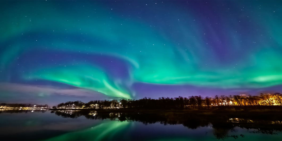 Pesona Aurora Borealis sebagai Daya Tarik Wisata Alam Dunia.