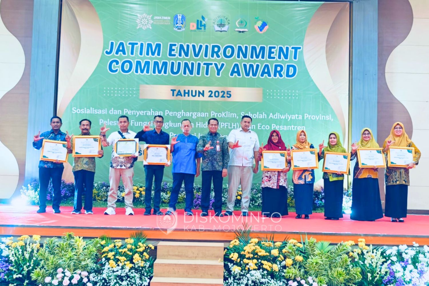 BERAGAM: Sejumlah siswa SMPN 3 Kutorejo berhasil meraih juara di berbagai ajang perlombaan daerah hingga nasional.