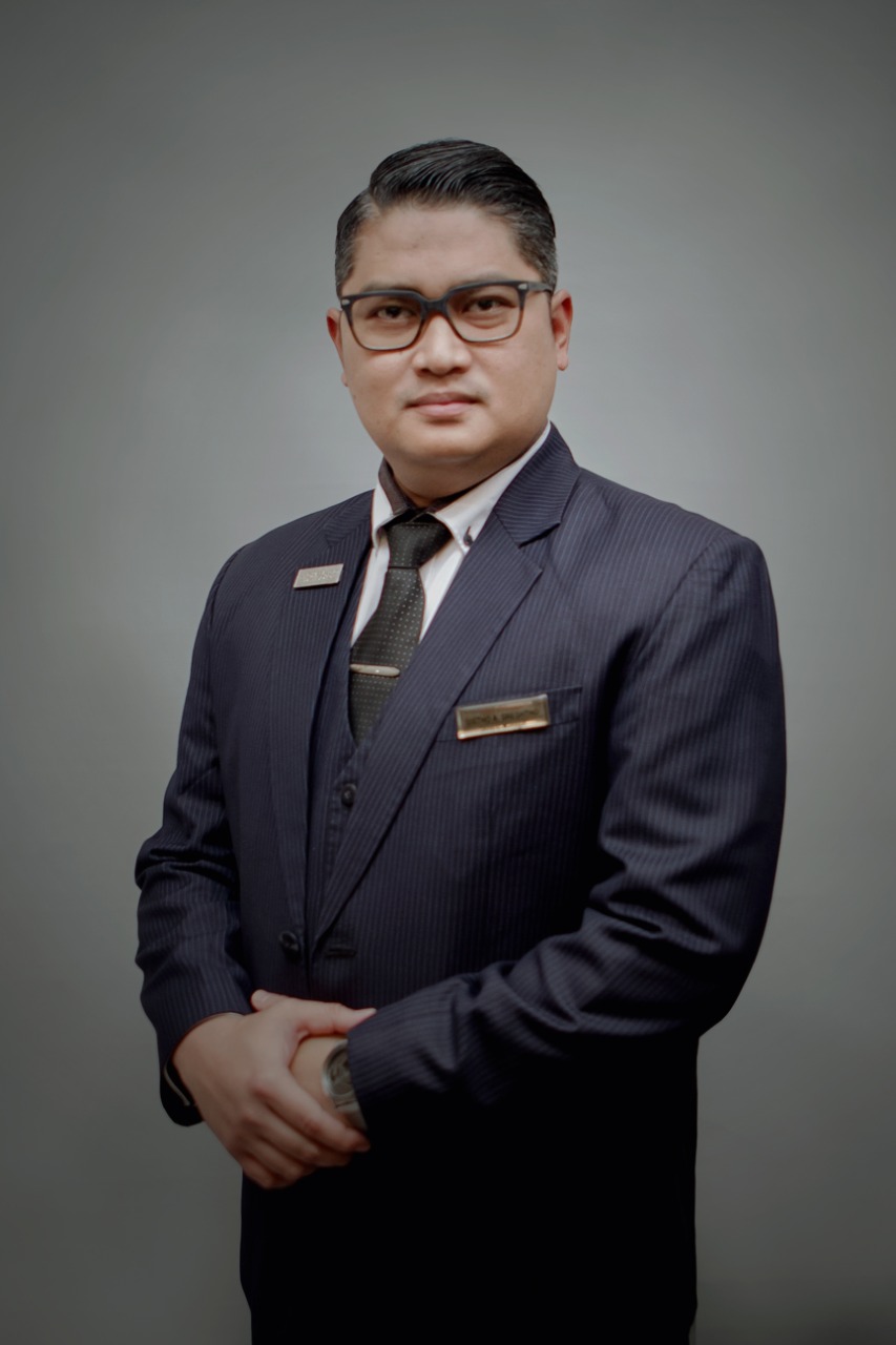 Cluster Manager General Manager The Alana Hotel Malang and Aston Mojokerto Hotel and Conference