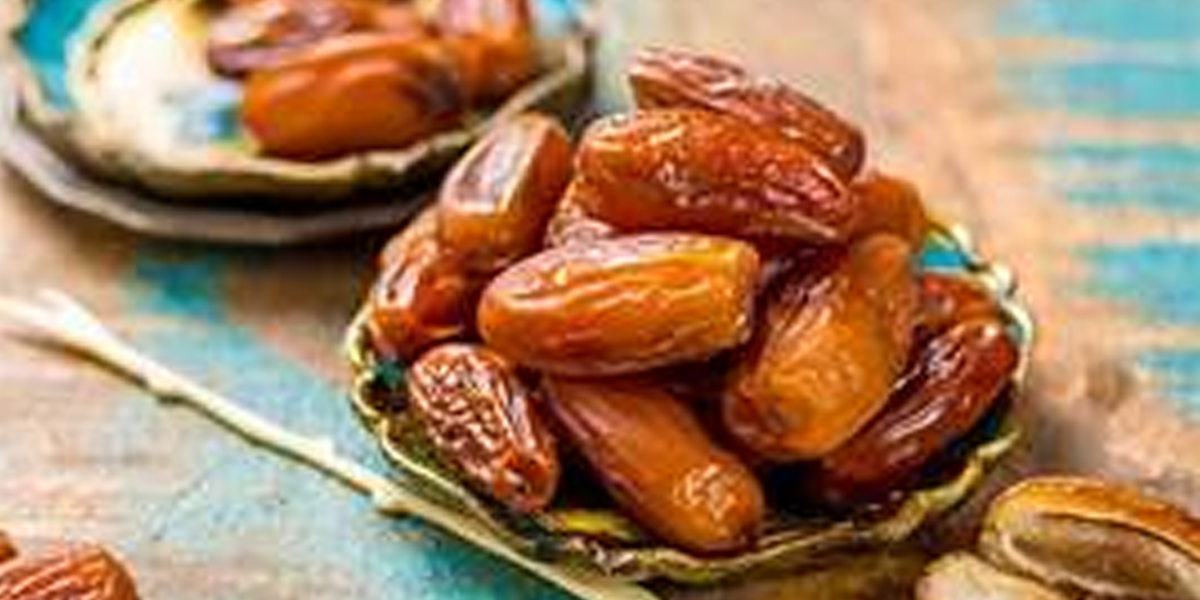 kurma jadi menu favorit saat berbuka puasa
