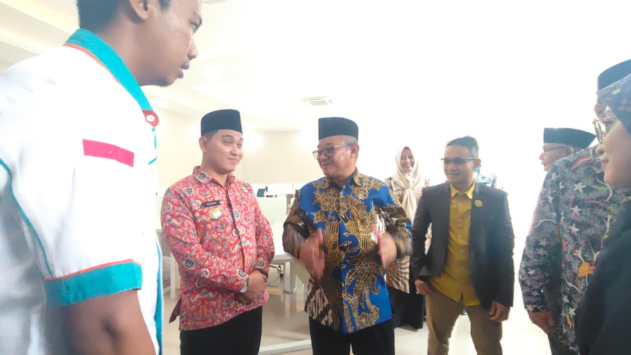 DIPERPANJANG: Mendikdasmen Abdul Mu&rsquo;ti dalam sambutannya di SMK Mutia Ngoro beberapa waktu lalu menyampaikan rencana penambahan SMK dengan masa studi 4 tahun.