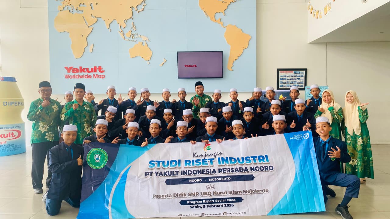 Santri Kelas 8 Program Expert Social Class SMP UBG Pondok Pesantren Nurul Islam Pungging Mojokerto