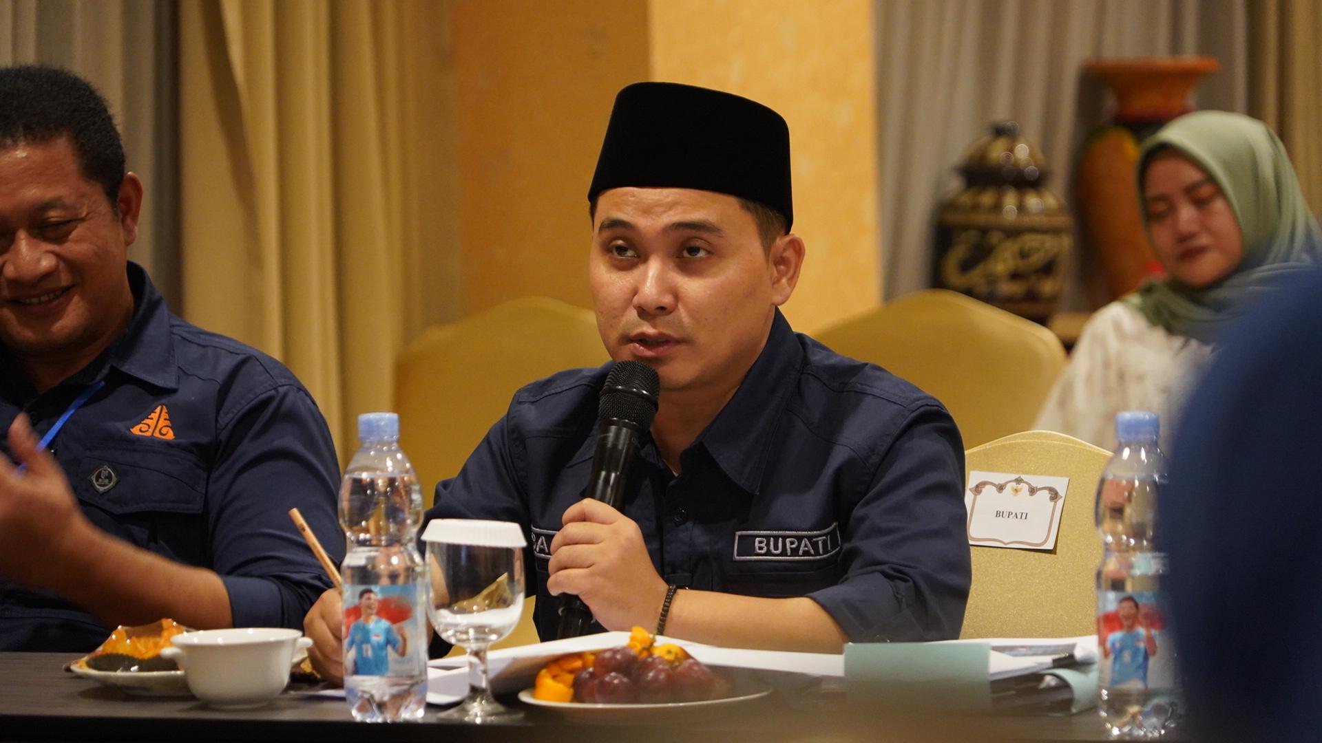 Bupati Mojokerto Muhammad Albarraa.