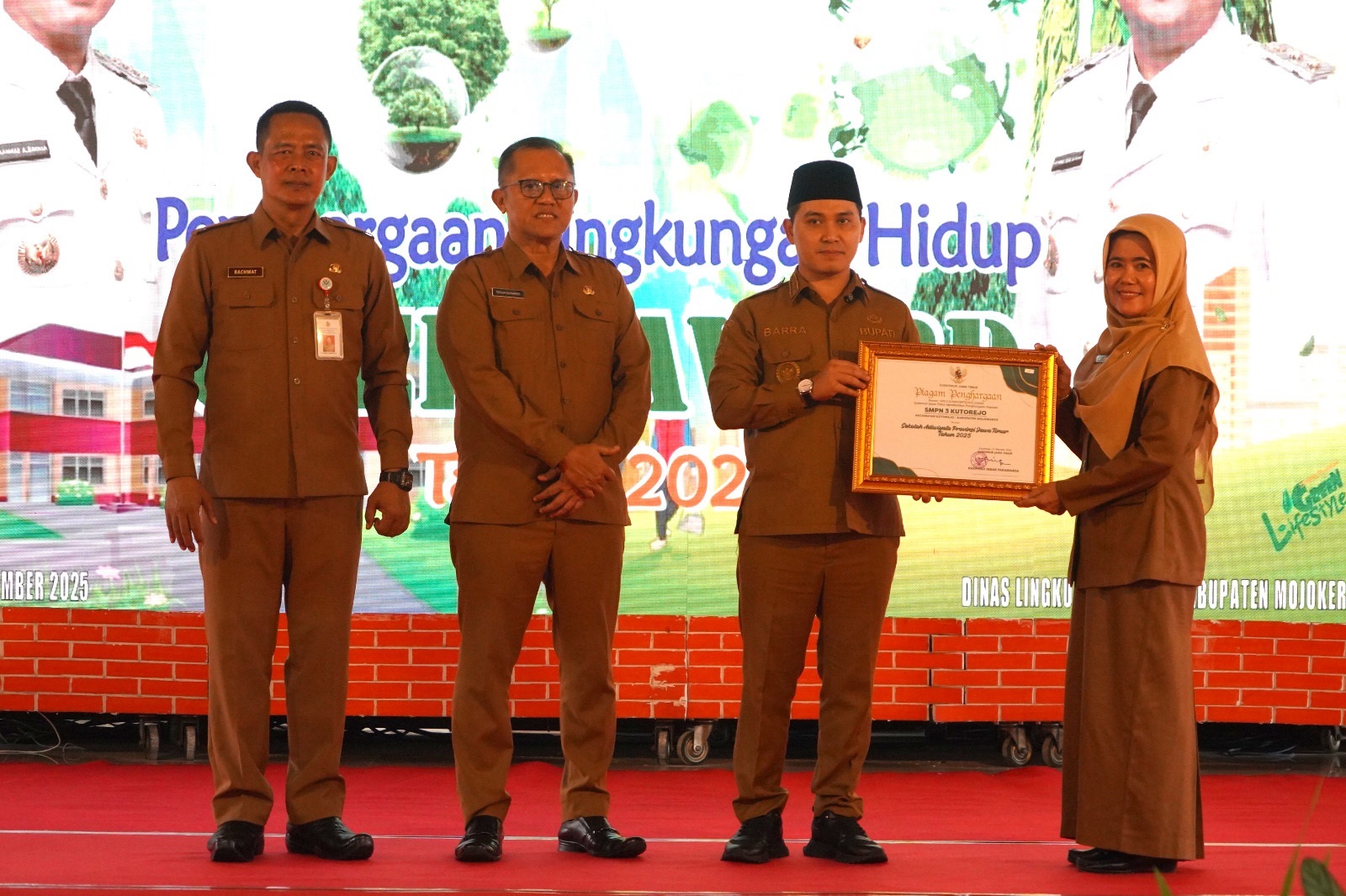 Dinas Lingkungan Hidup (DLH) Kabupaten Mojokerto. Ok-ris