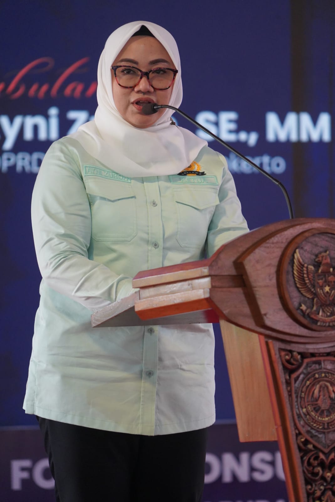 KOMITMEN: Ketua DPRD Kabupaten Mojokerto Ayni Zuroh berkomitmen membangun kolaborasi bersama Pemkab Mojokerto dalam meningkatkan kemandirian fiskal daerah.