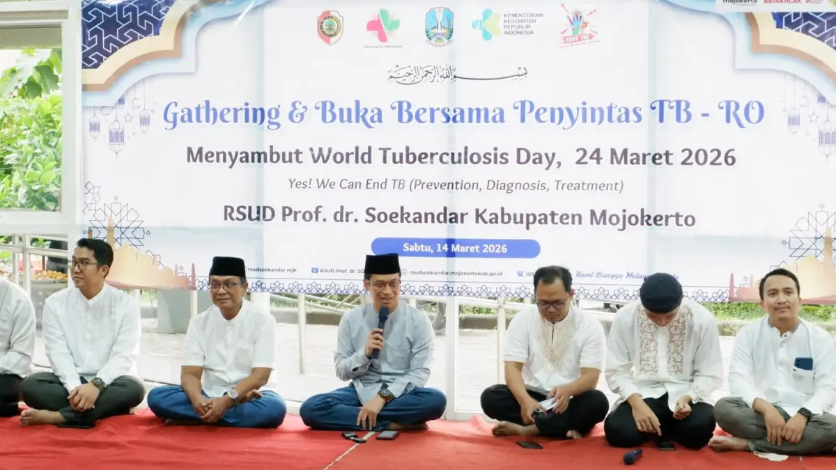 &nbsp;RELIGI: H. M. Sirojuddin, CH, menyampaikan tausiyah dengan materi hikmah Ramadan.