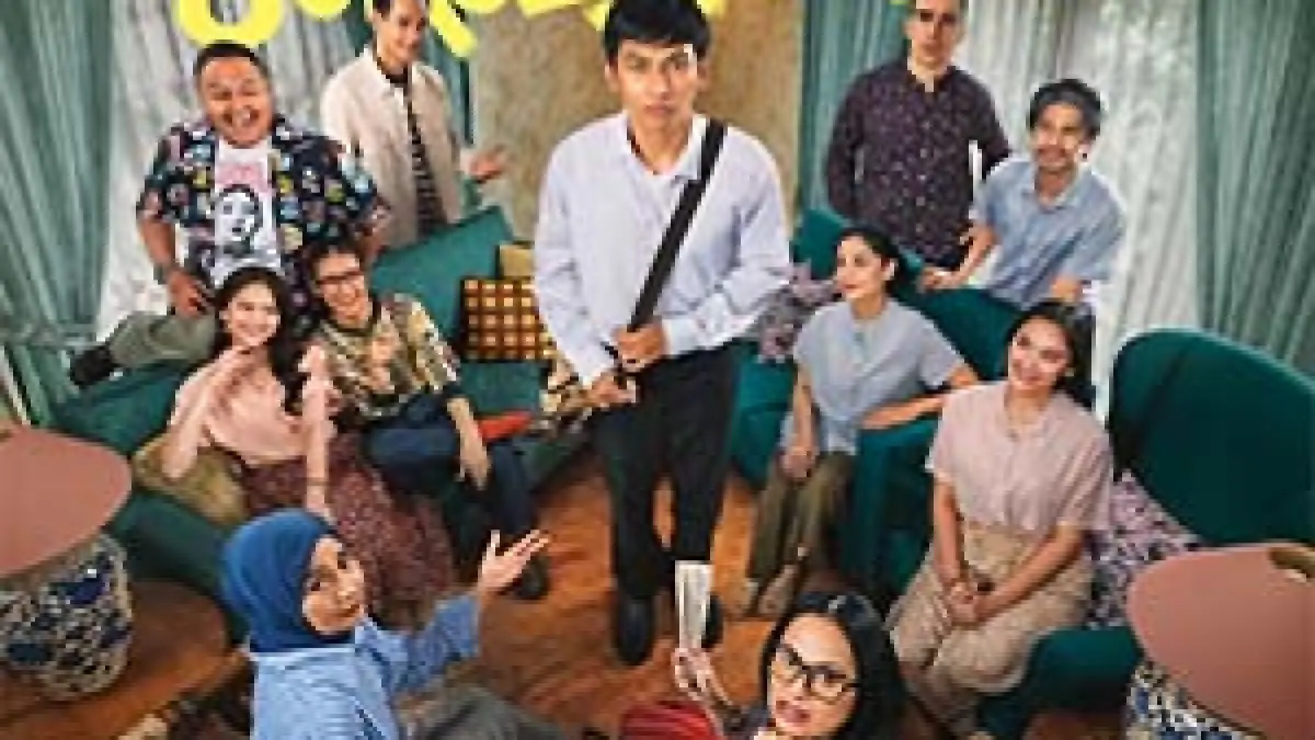 Film Tunggu Aku Sukses Nanti membawa penonton hanyut dalam realitas kehidupan sosial di Indonesia. 