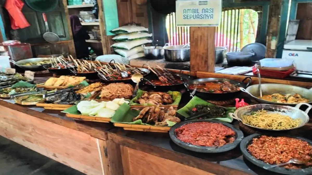 Di Balik Hidangan Tradisional, Tersimpan Cerita dan Jejak Sejarah yang Tak Ternilai